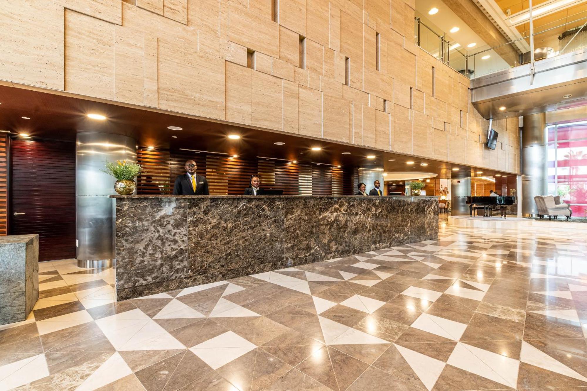 Hotel De Convencoes De Talatona, Hcta Luanda Bagian luar foto
